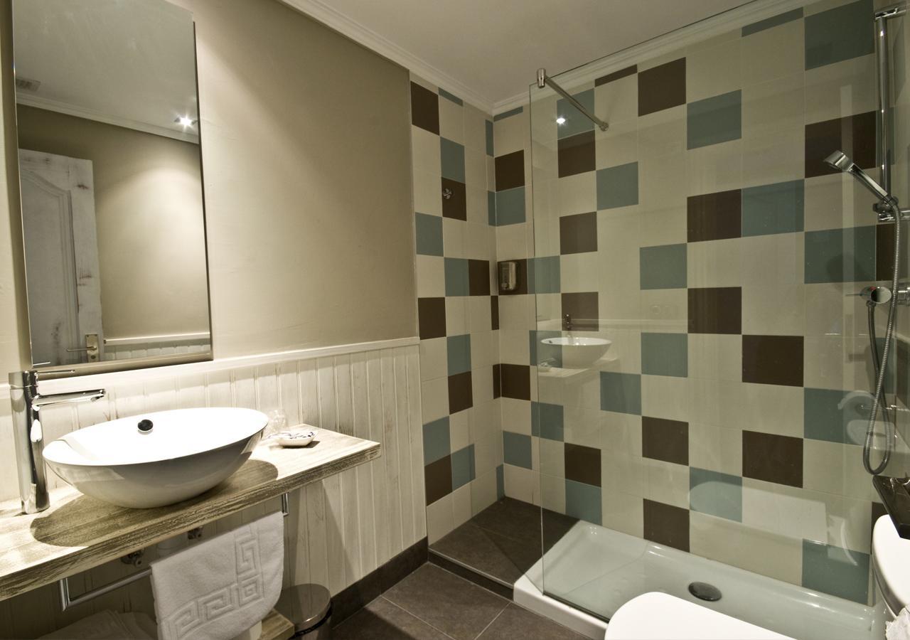 Hotel Salbatoreh 베아사인 외부 사진